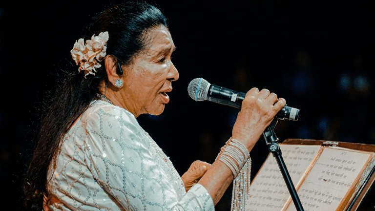 Asha Bhosle Biography